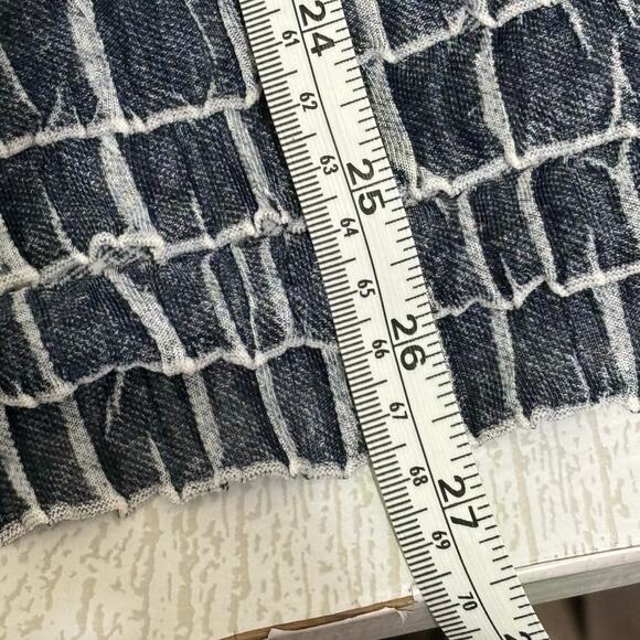 Dusak Designs Blue and White Layered Ruffle Blouse Size XL - Picture 9 of 9